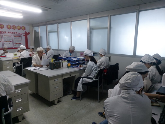 1張怡萍.jpg 1張怡萍.jpg